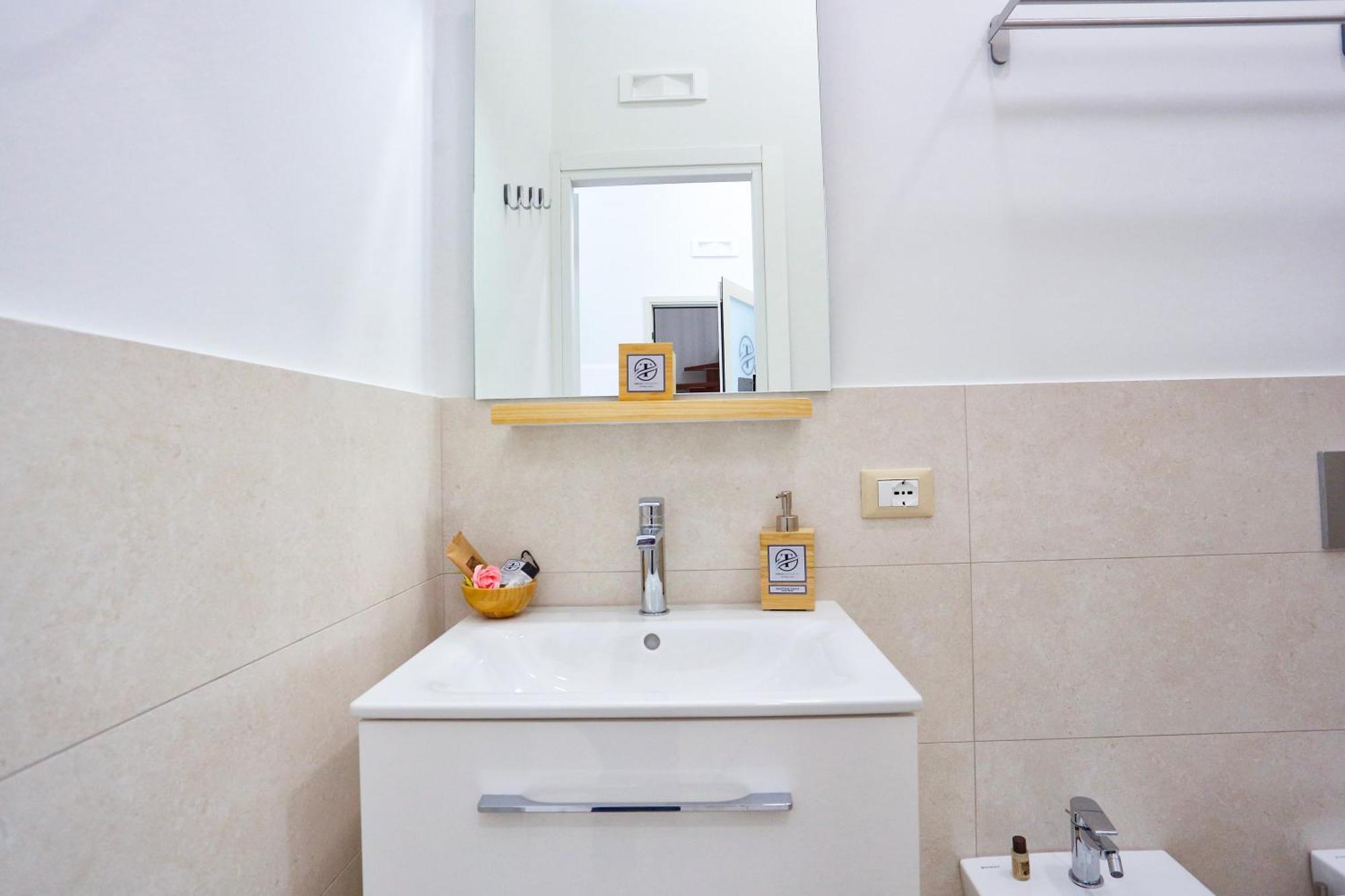 Theos Holidays Apartments จีอาร์ดีนี นักซอส ภายนอก รูปภาพ